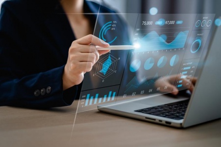 Comment mettre en place un suivi poste client performant et automatisé ?